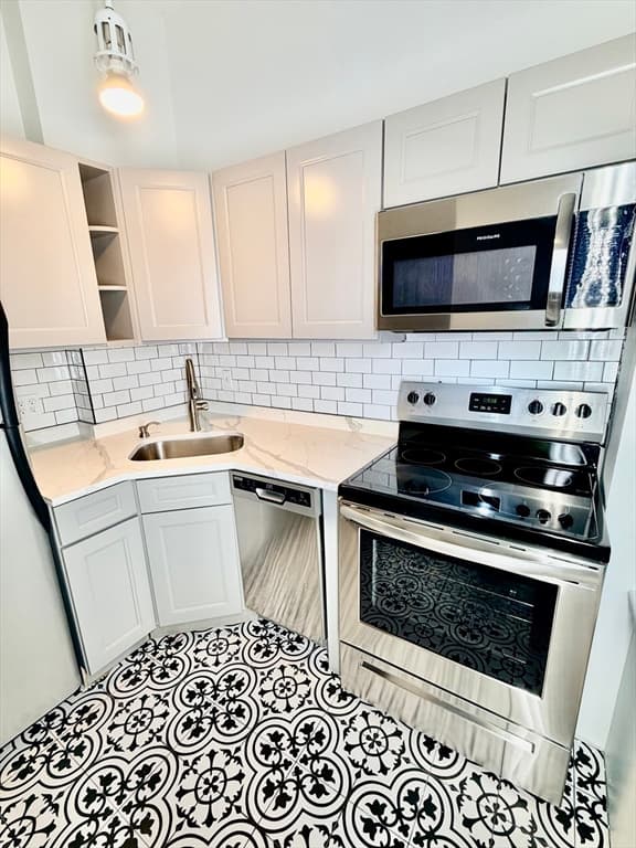 Condominium at 328 Dartmouth St # 8, Boston MA 02116, Boston, photo 12 of 25
