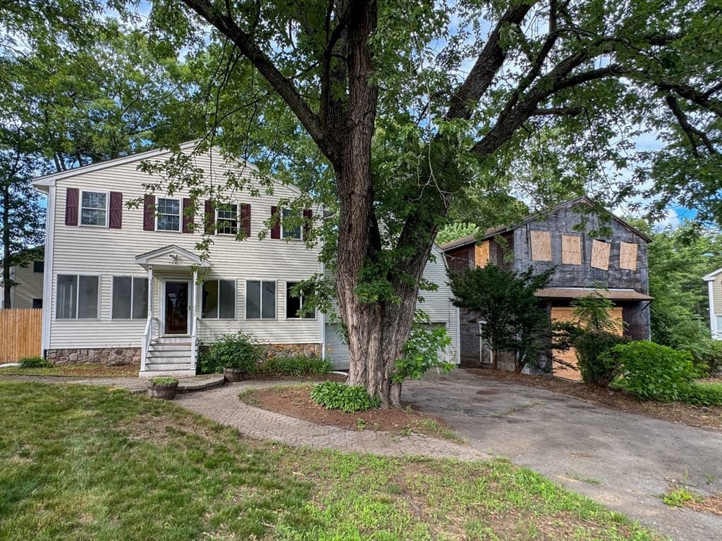 Single Family Residence at 744 Boston Rd, Billerica MA 01821, Billerica, photo 4 of 26