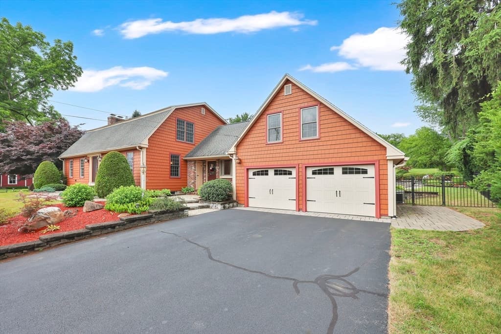 235 N Westfield St, Agawam MA 01030 photo 2