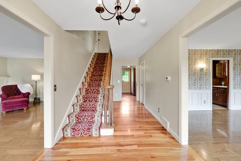 235 N Westfield St, Agawam MA 01030 photo 9