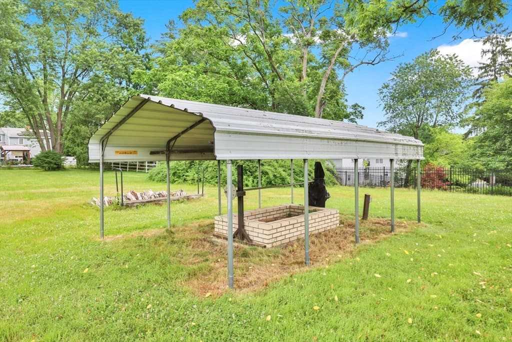 235 N Westfield St, Agawam MA 01030 photo 37