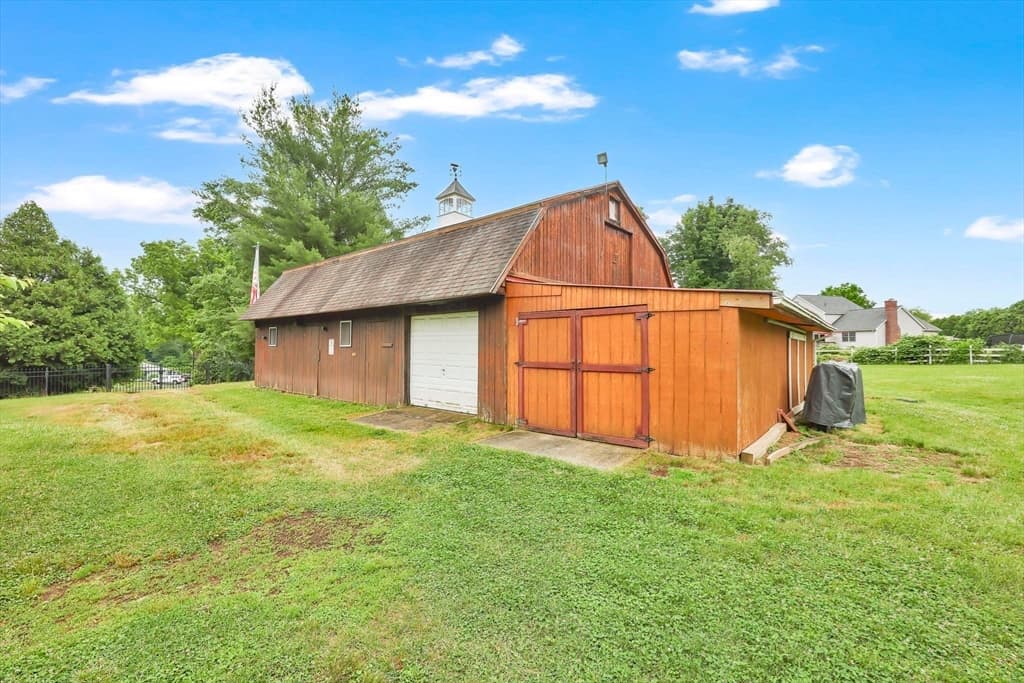 235 N Westfield St, Agawam MA 01030 photo 35