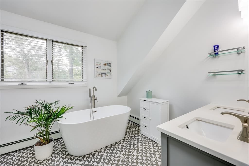 2 Harpers Hollow, Sandwich MA 02537 photo 25