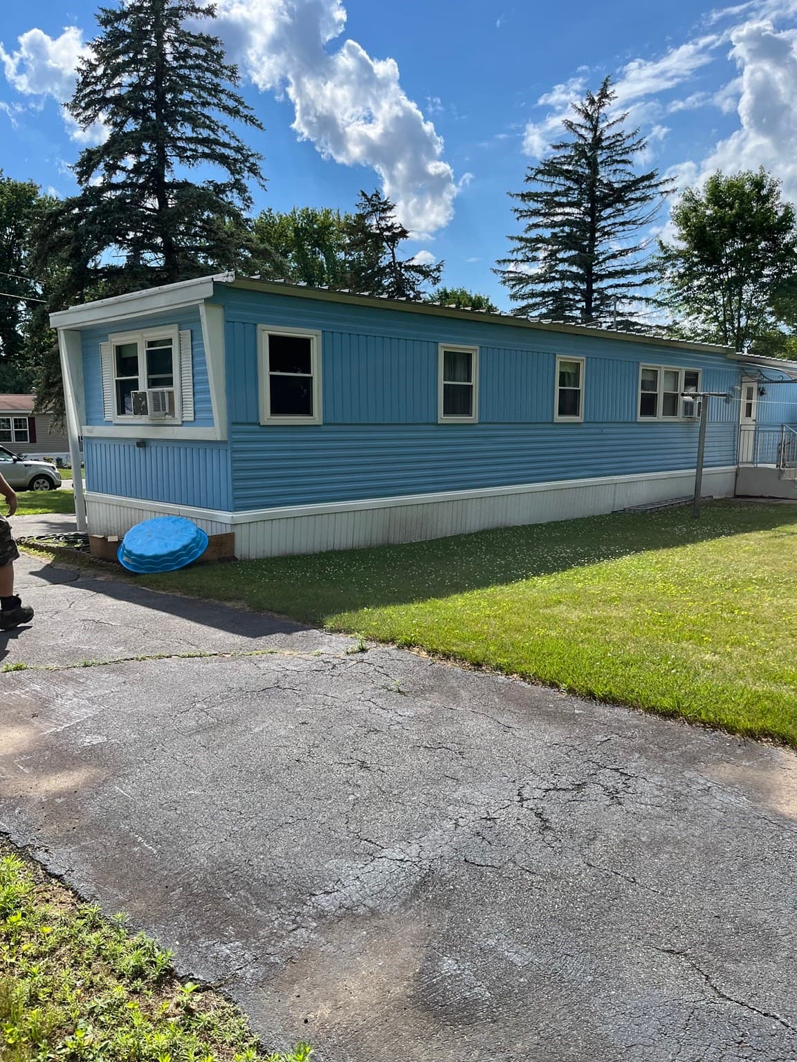 Mobile Home at 23 Riverview Cir, Brimfield MA 01010, photo 2 of 11