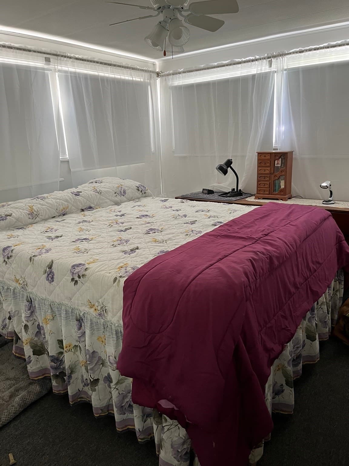 Mobile Home at 23 Riverview Cir, Brimfield MA 01010, photo 6 of 11