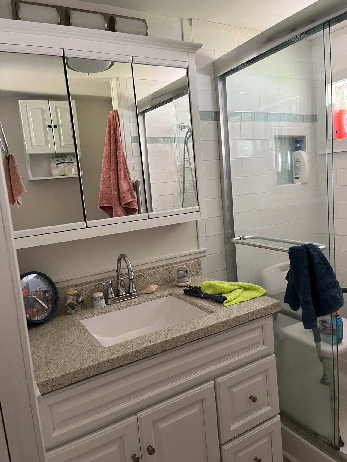 Mobile Home at 23 Riverview Cir, Brimfield MA 01010, photo 8 of 11