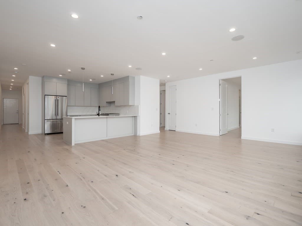 Condominium at 340 West 2nd Street # 9, Boston MA 02127, Boston, photo 9 of 36