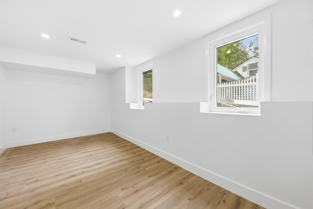 Single Family Residence at 6 Amherst Rd, Hopkinton MA 01748, photo 30 of 42