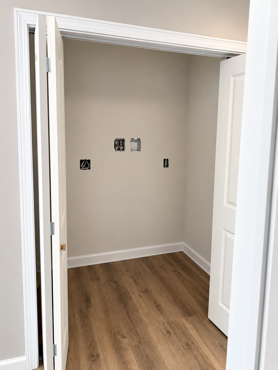 Single Family Residence at 950 Old W Brookfield Rd, Warren MA 01083, Warren, photo 12 of 14