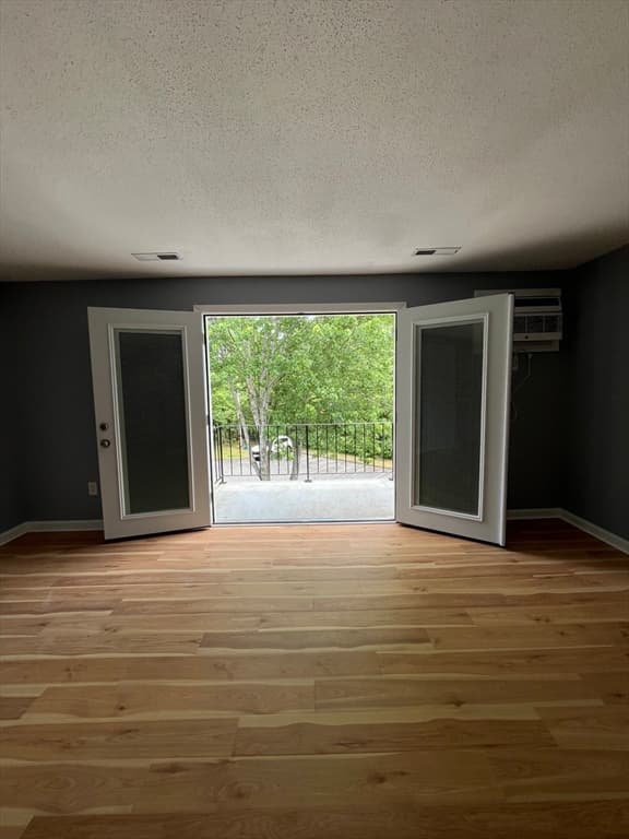 Condominium at 1261 Church # 35, New Bedford MA 02745, New Bedford, photo 5 of 12
