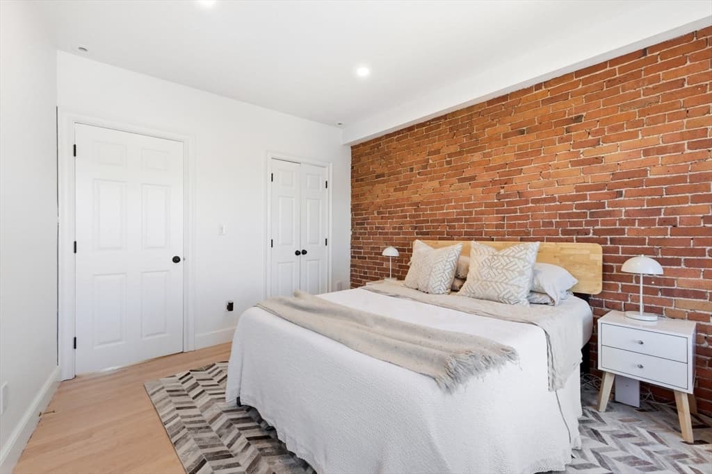 Condominium at 552 Columbus Ave Unit 6, Boston MA 02118, photo 17 of 28