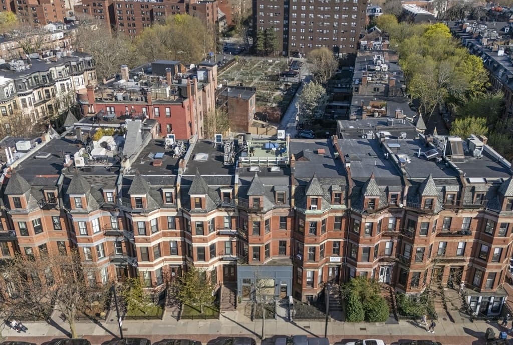 Condominium at 552 Columbus Ave Unit 6, Boston MA 02118, photo 26 of 28