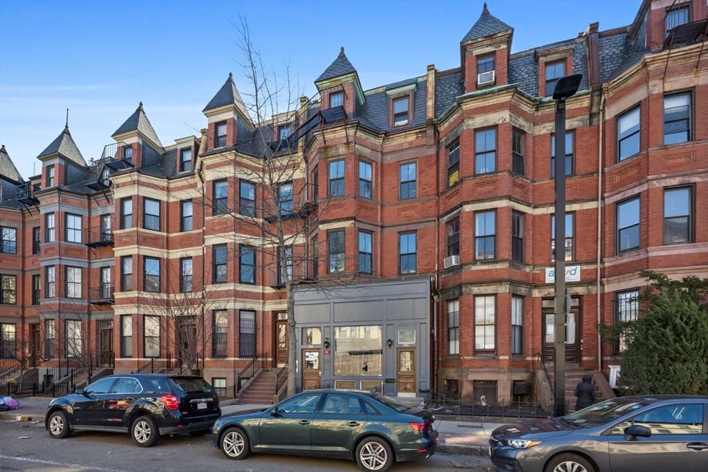 Condominium at 552 Columbus Ave Unit 6, Boston MA 02118, photo 3 of 28