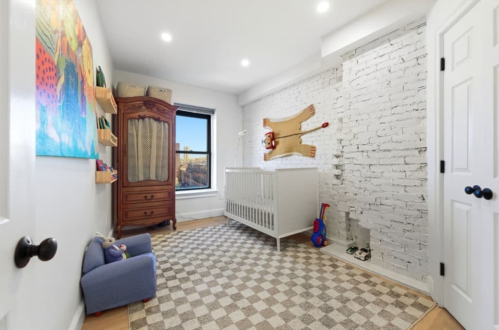Condominium at 552 Columbus Ave Unit 6, Boston MA 02118, photo 18 of 28