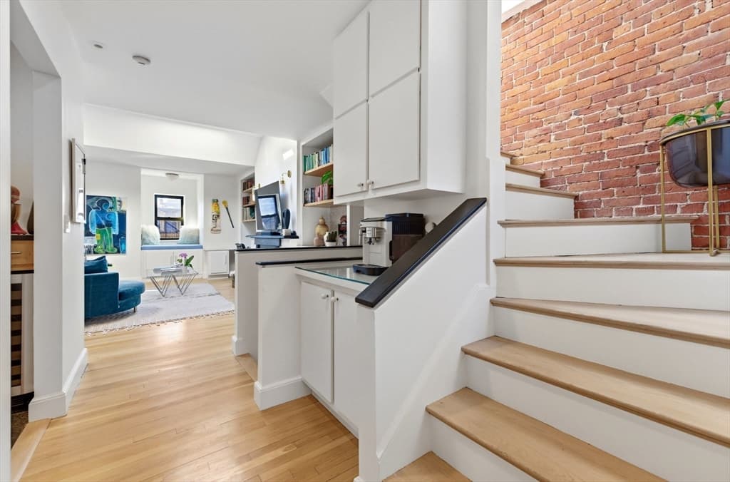 Condominium at 552 Columbus Ave Unit 6, Boston MA 02118, photo 15 of 28
