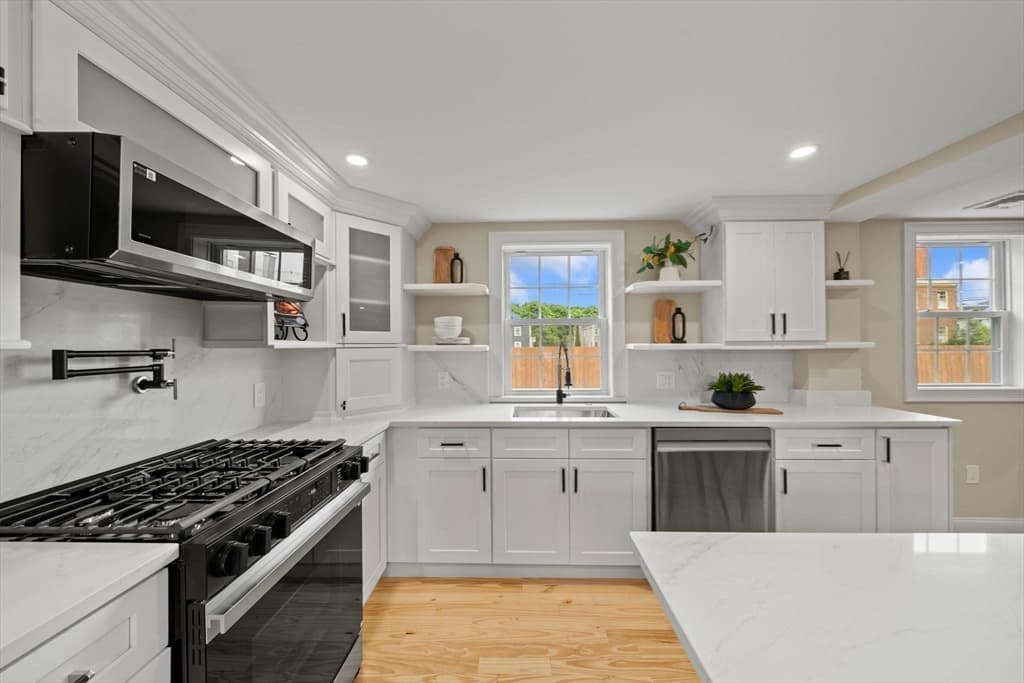 162 High St # B, Danvers MA 01923 photo 6