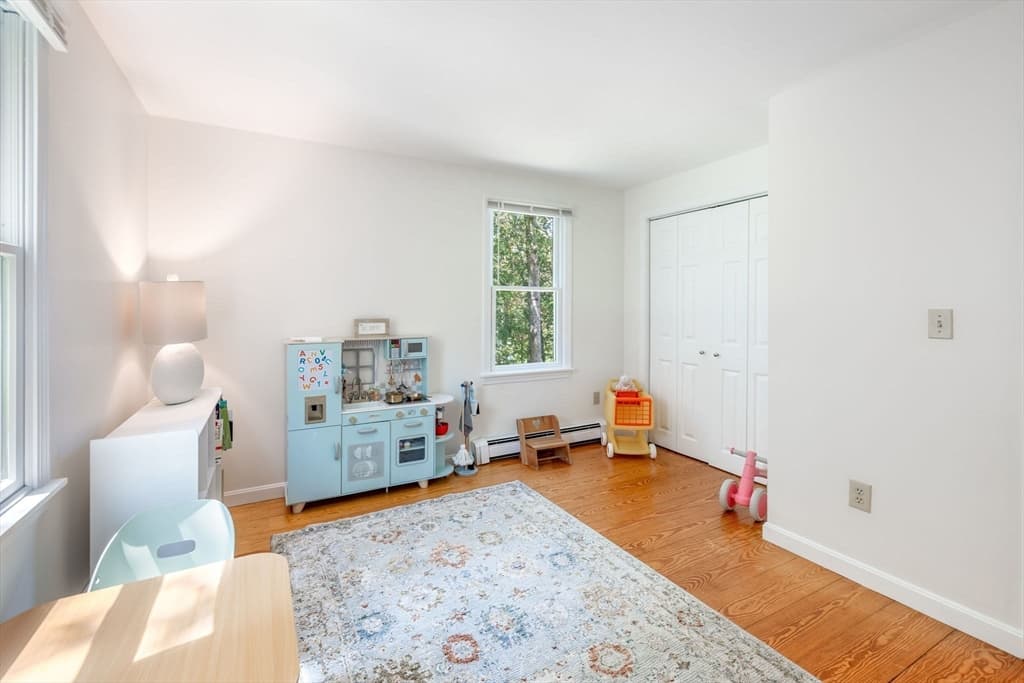 Single Family Residence at 11 Deer Hollow Rd, Sandwich MA 02644, Sandwich, photo 16 of 30