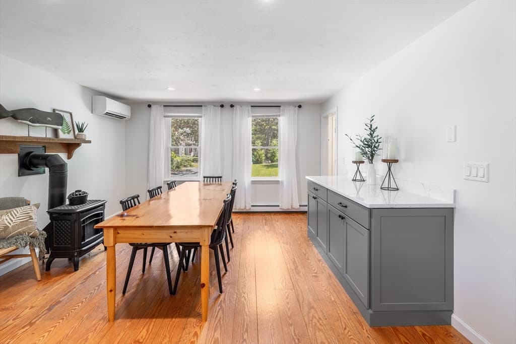 Single Family Residence at 11 Deer Hollow Rd, Sandwich MA 02644, Sandwich, photo 10 of 30