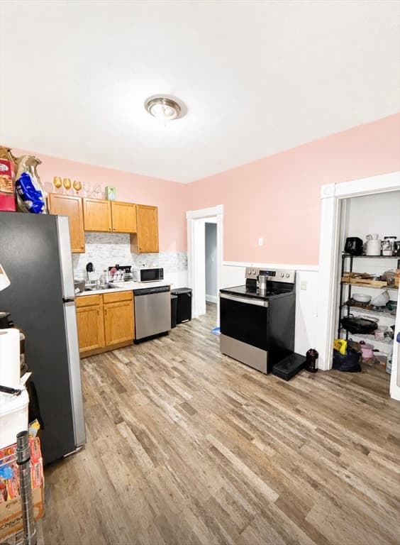 104 Alden St, Springfield MA 01109 photo 14
