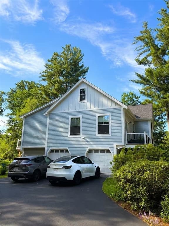 Single Family Residence at 22 Meadowbrook Rd, Bedford MA 01730, photo 9 of 26