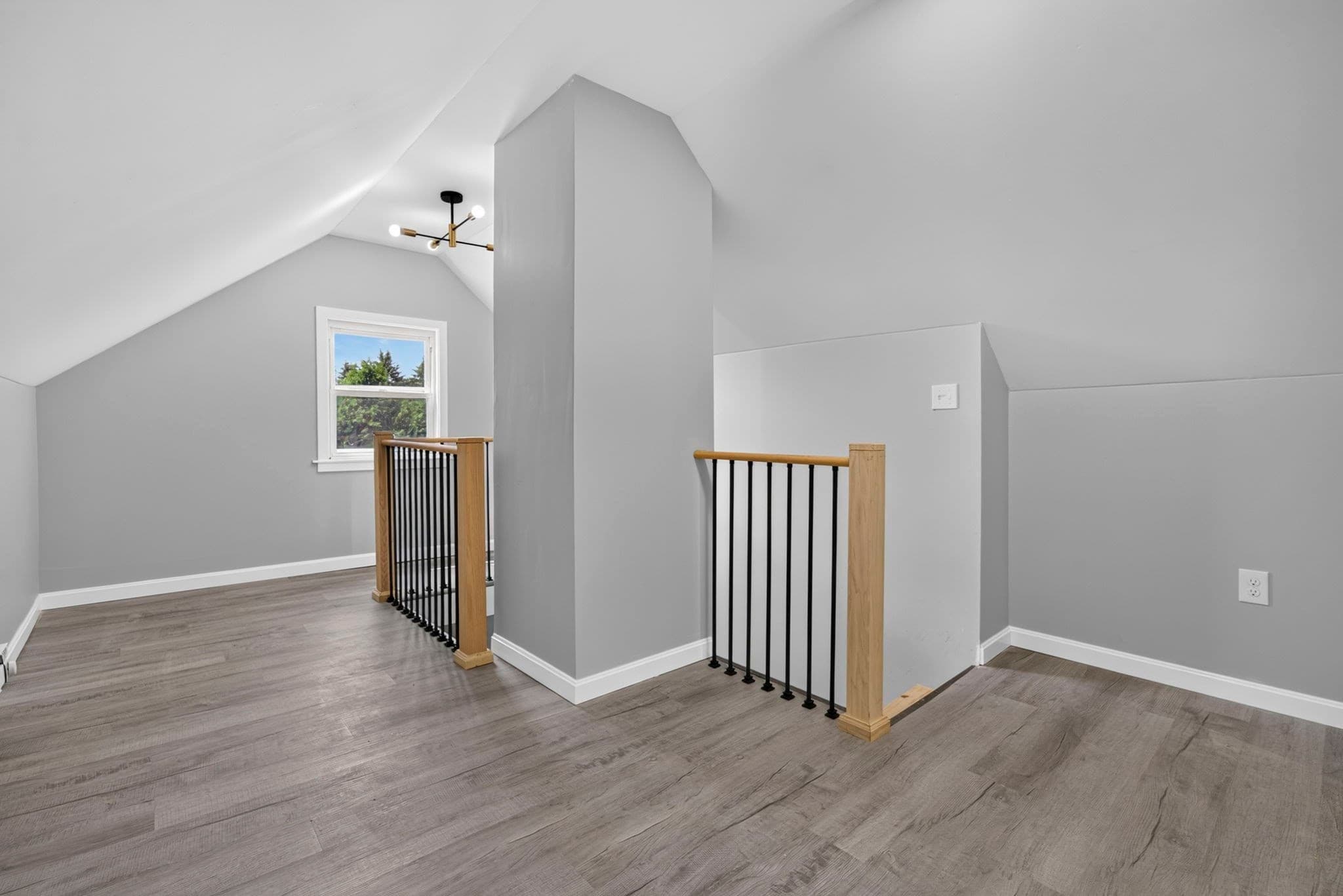 3 Family at 303 West Main Street, Millbury MA 01527, Millbury, photo 6 of 41