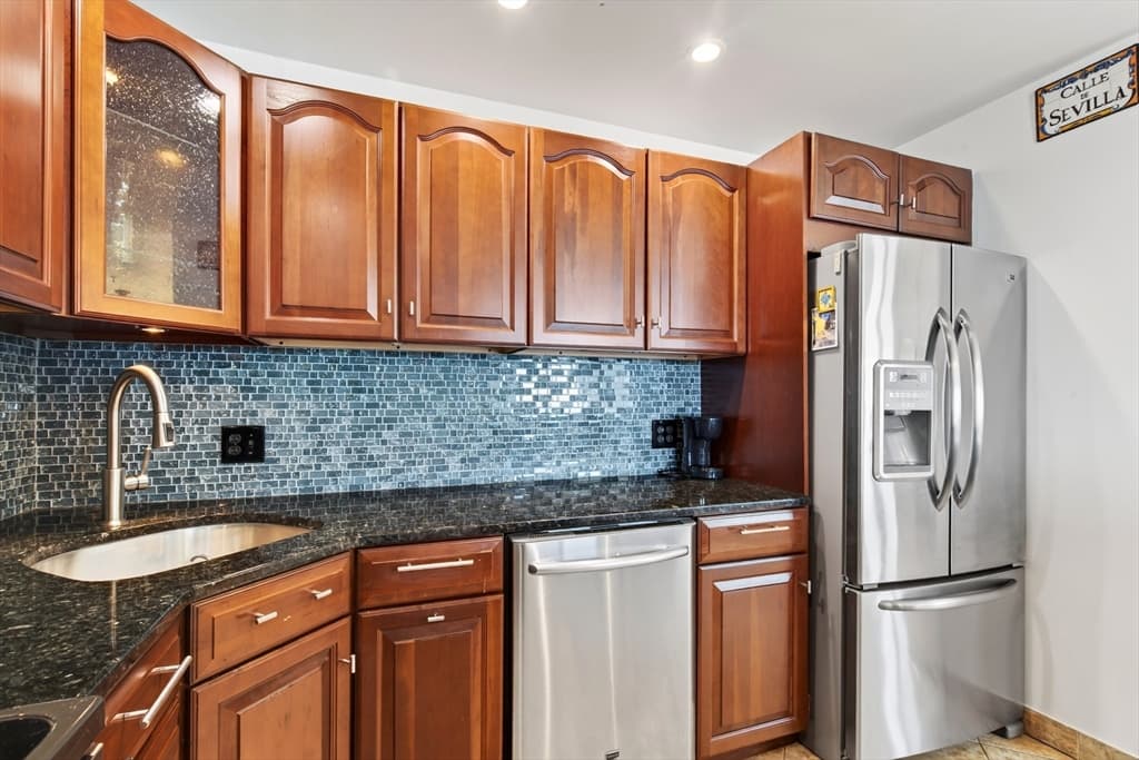 510 Revere Beach Blvd # 1205, Revere MA 02151 photo 13