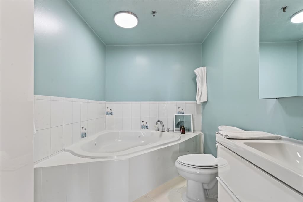 510 Revere Beach Blvd # 1205, Revere MA 02151 photo 24