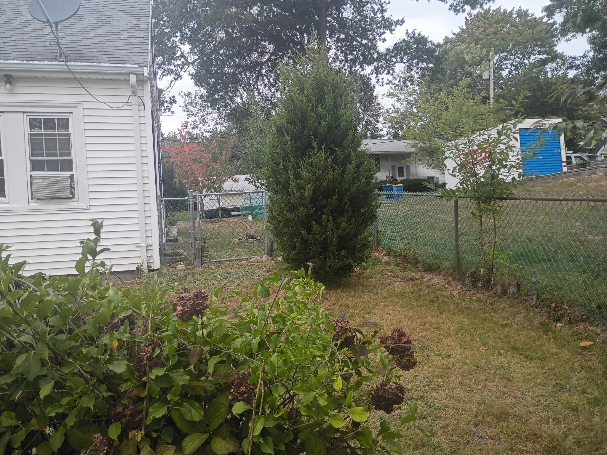 Single Family Residence at 26 Edwin St, Randolph MA 02368, photo 13 of 14
