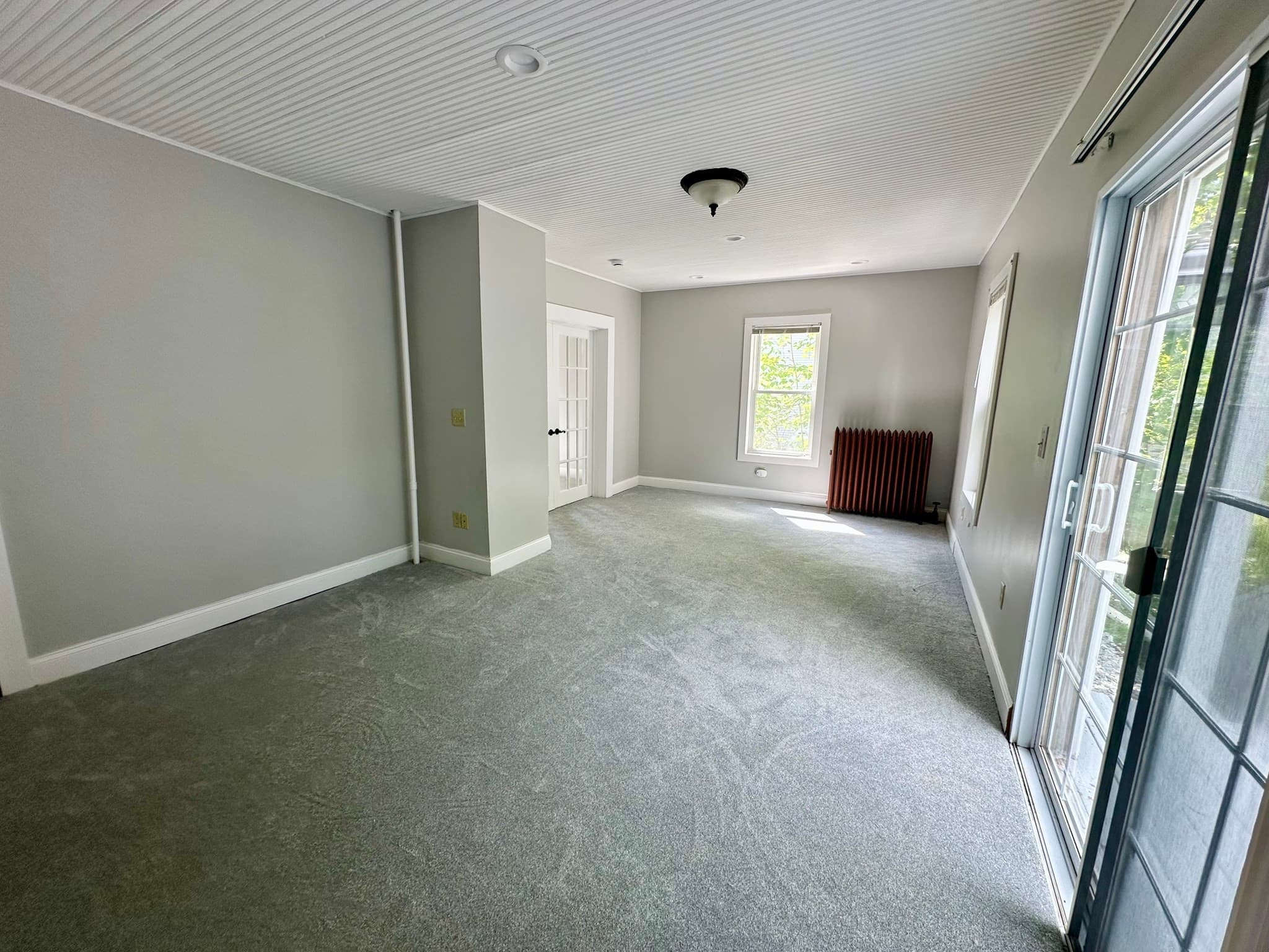 2 Family - 2 Units Up/Down at 33 Prospect Street, Templeton MA 01436, photo 6 of 19
