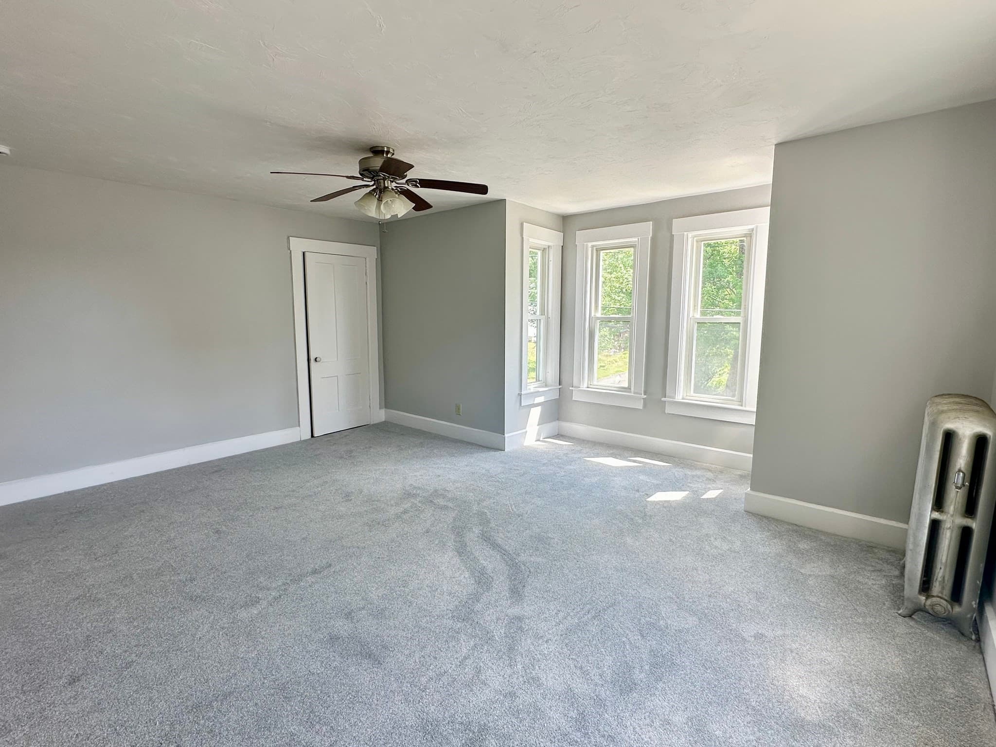 2 Family - 2 Units Up/Down at 33 Prospect Street, Templeton MA 01436, photo 14 of 19