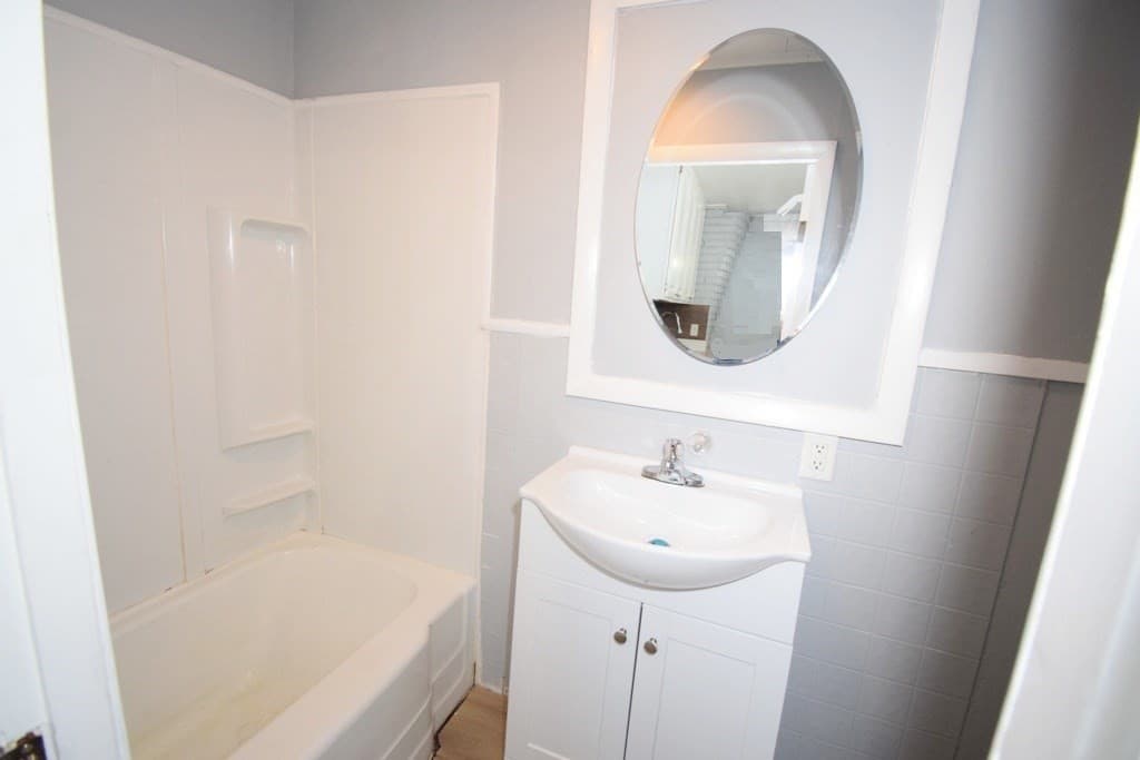 Single Family Residence at 433 Putnam Hill Rd, Sutton MA 01590, Sutton, photo 16 of 32