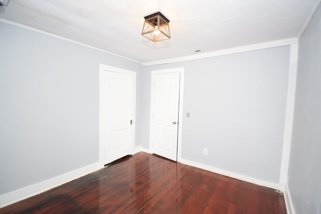 Single Family Residence at 433 Putnam Hill Rd, Sutton MA 01590, Sutton, photo 14 of 32