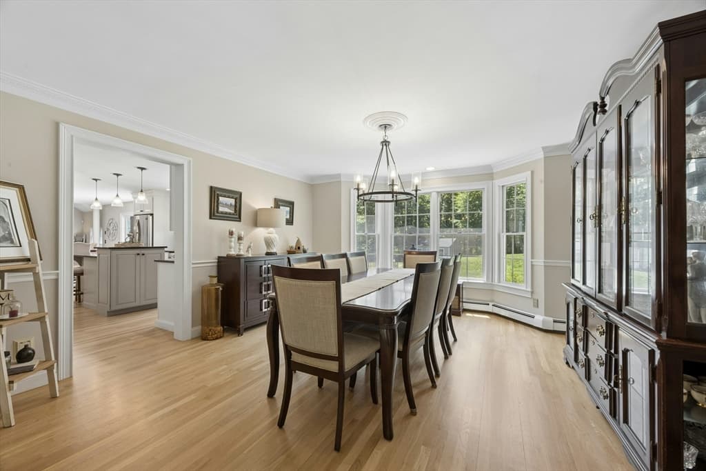 Single Family Residence at 203 Maple St, Douglas MA 01516, photo 8 of 42