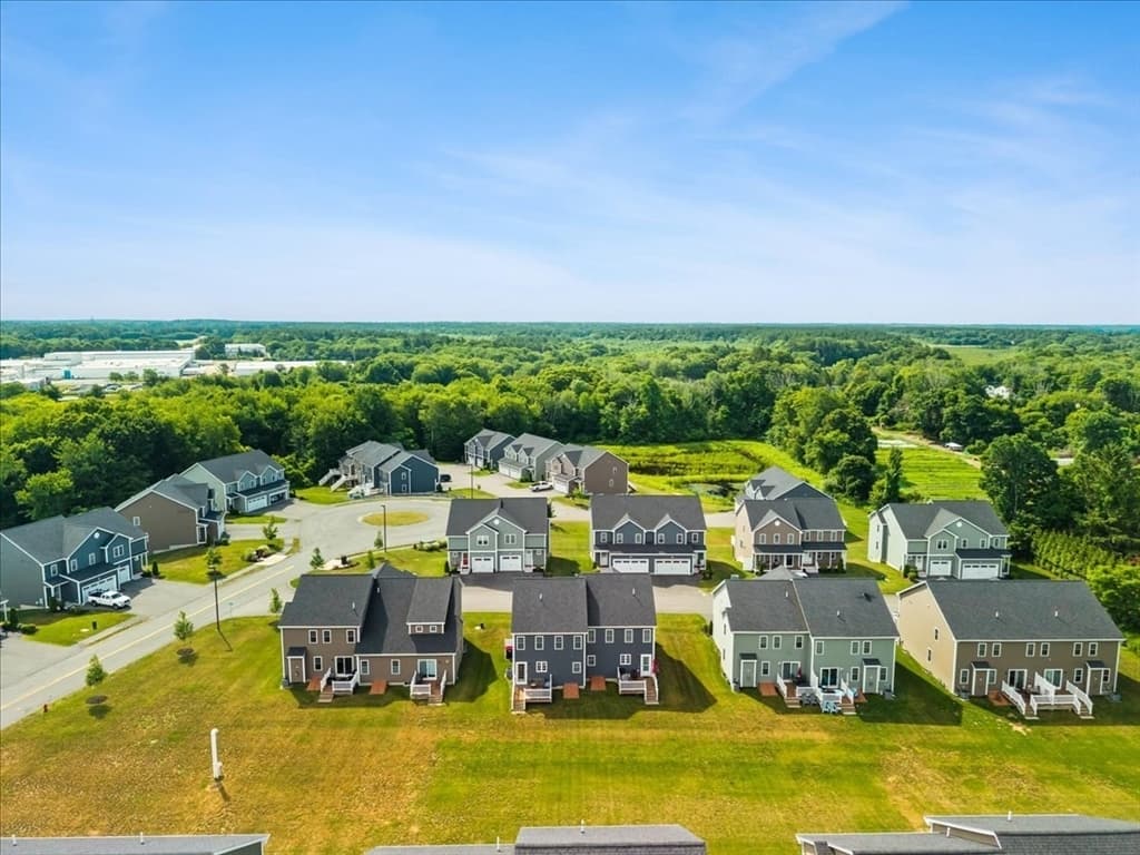 8 Bernards Way # 8, Lakeville MA 02347 photo 6