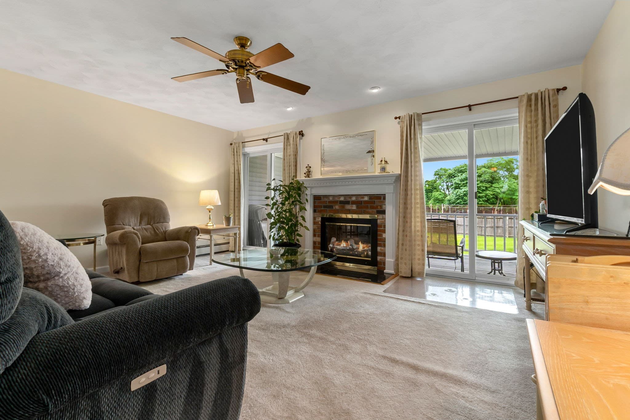 Single Family Residence at 4 Calas Circle, Peabody MA 01960, Peabody, photo 23 of 42