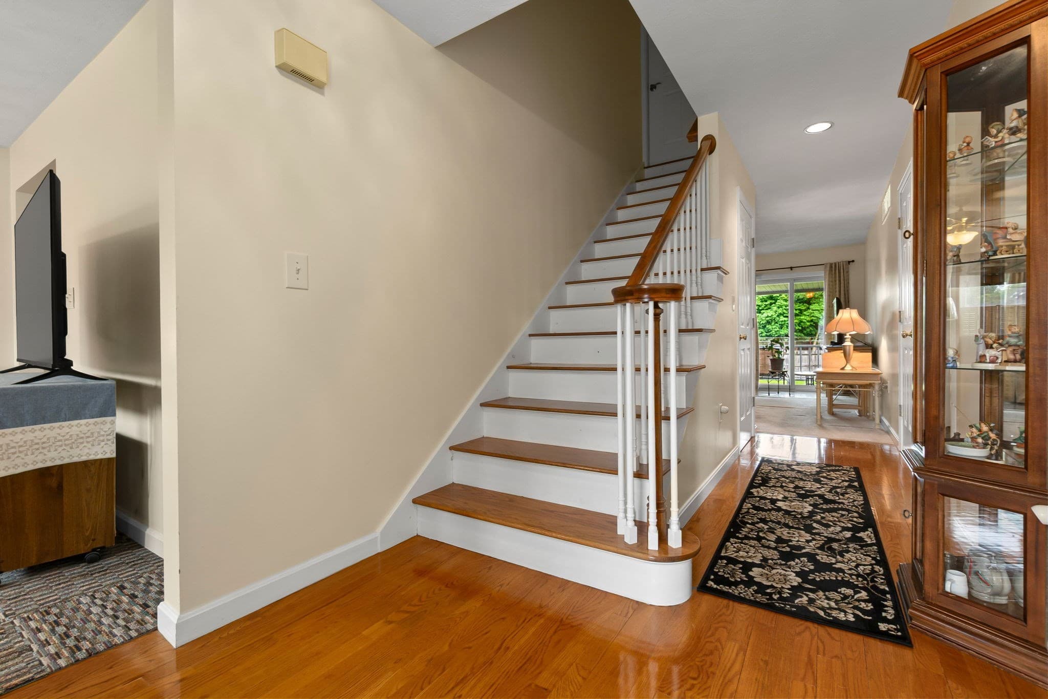 Single Family Residence at 4 Calas Circle, Peabody MA 01960, Peabody, photo 16 of 42