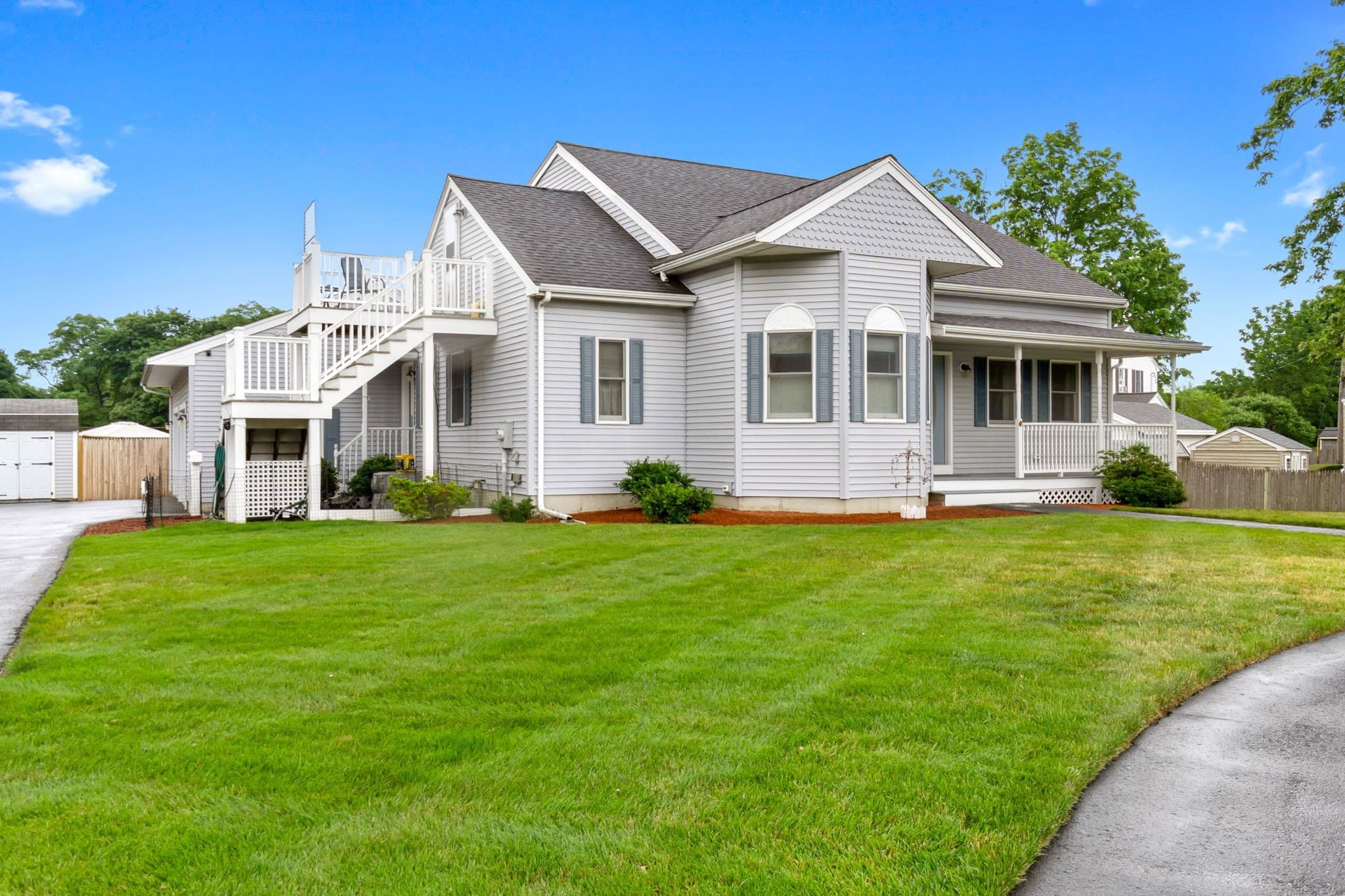 Single Family Residence at 4 Calas Circle, Peabody MA 01960, Peabody, photo 3 of 42