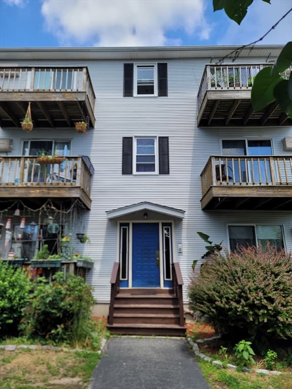 434 Linden St. # 4, Fall River MA 02720