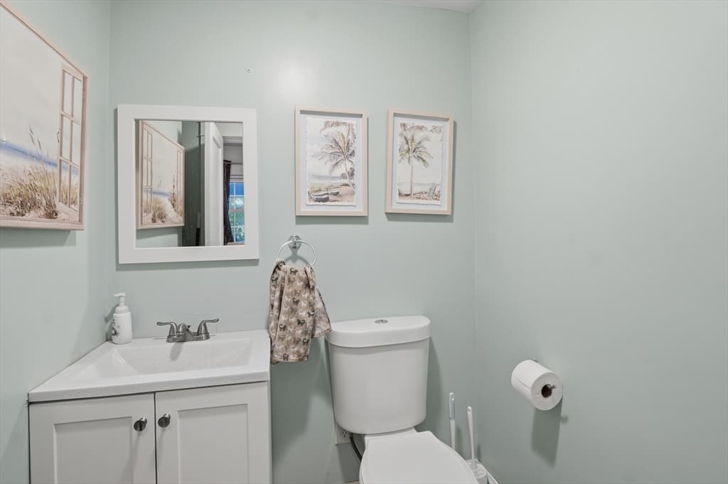 Single Family Residence at 194 Turner Lane, Templeton MA 01468, Templeton, photo 35 of 41