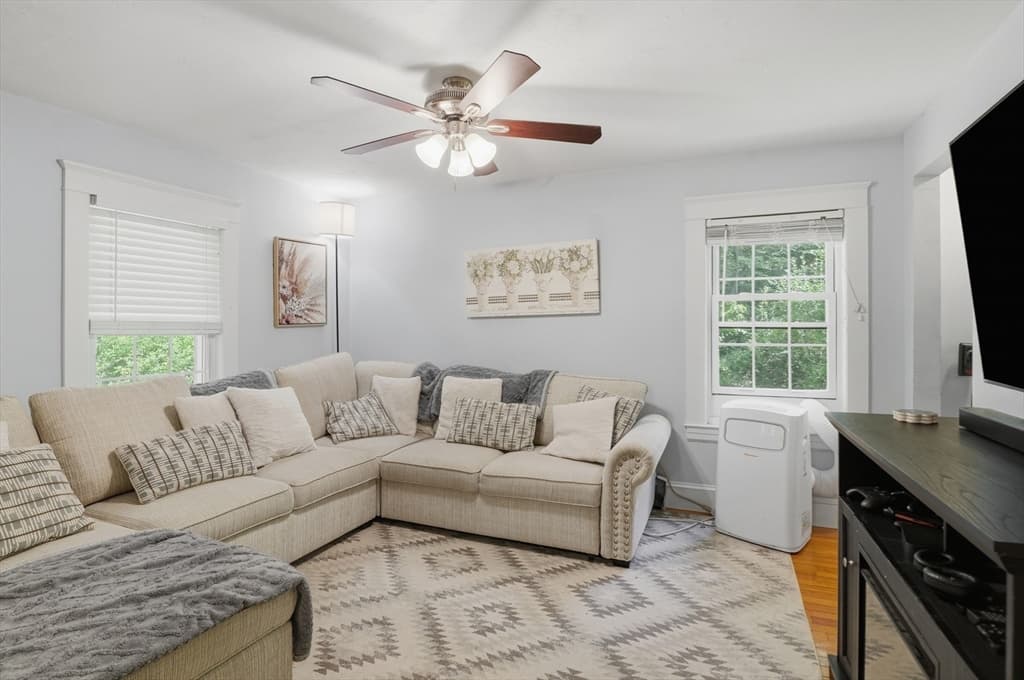 Single Family Residence at 194 Turner Lane, Templeton MA 01468, Templeton, photo 8 of 41