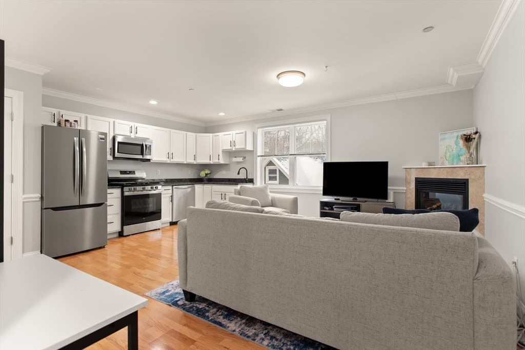 Condominium at 40 Hancock St # 10, Boston MA 02125, Boston, photo 5 of 14