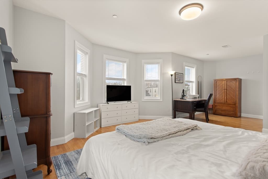 Condominium at 40 Hancock St # 10, Boston MA 02125, Boston, photo 9 of 14