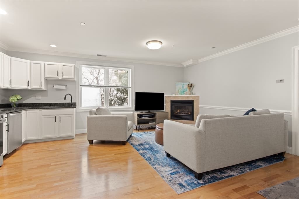 Condominium at 40 Hancock St # 10, Boston MA 02125, Boston, photo 4 of 14