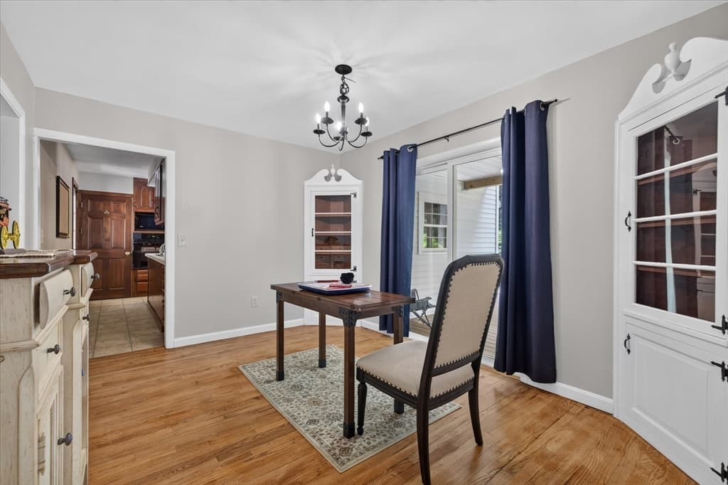 11 Foster St, Oxford MA 01540 photo 12