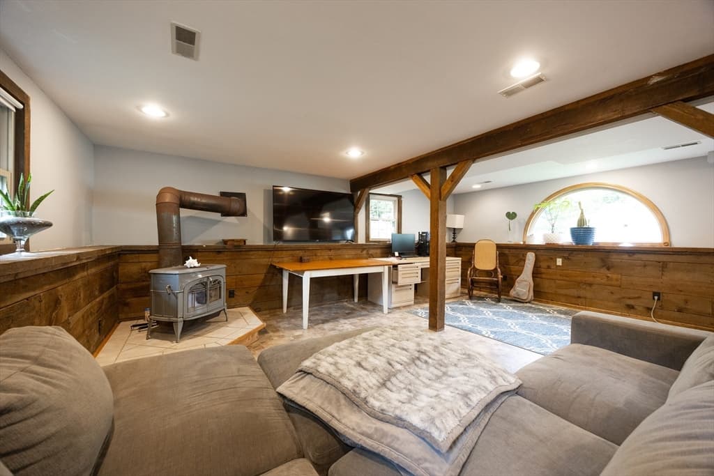 23 Lexington Ln, Millis MA 02054 photo 18