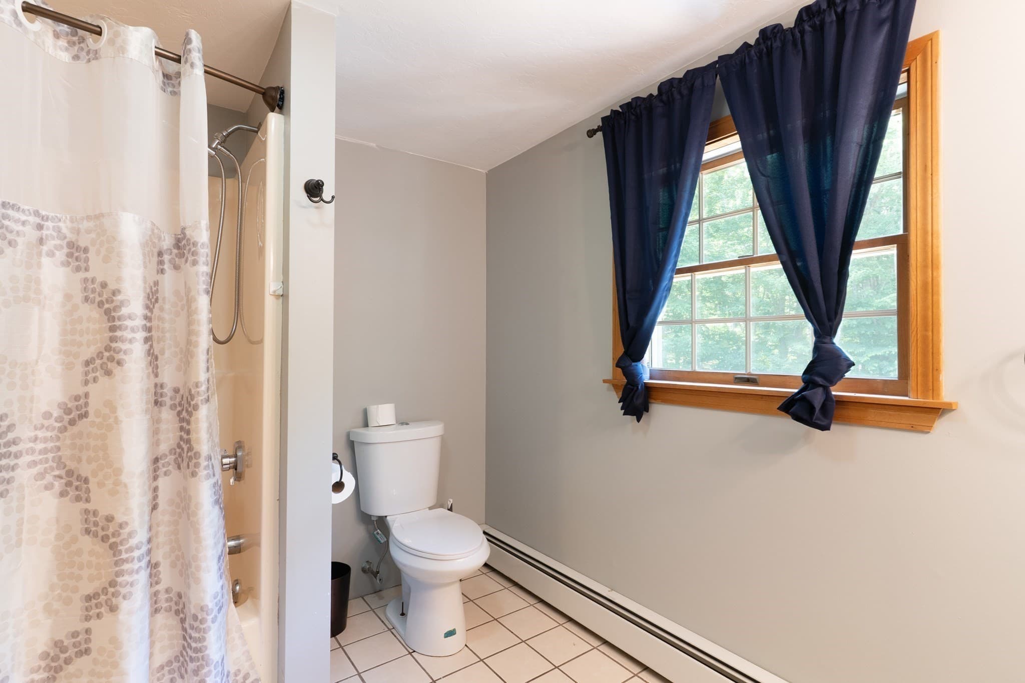 Single Family Residence at 1 Barefoot Ln, Brookfield MA 01506, Brookfield, photo 24 of 41
