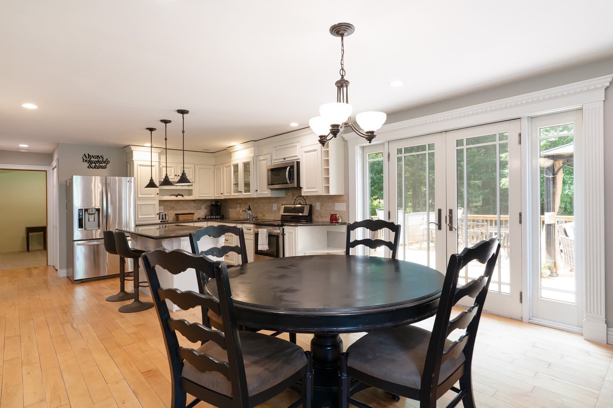 Single Family Residence at 1 Barefoot Ln, Brookfield MA 01506, Brookfield, photo 14 of 41