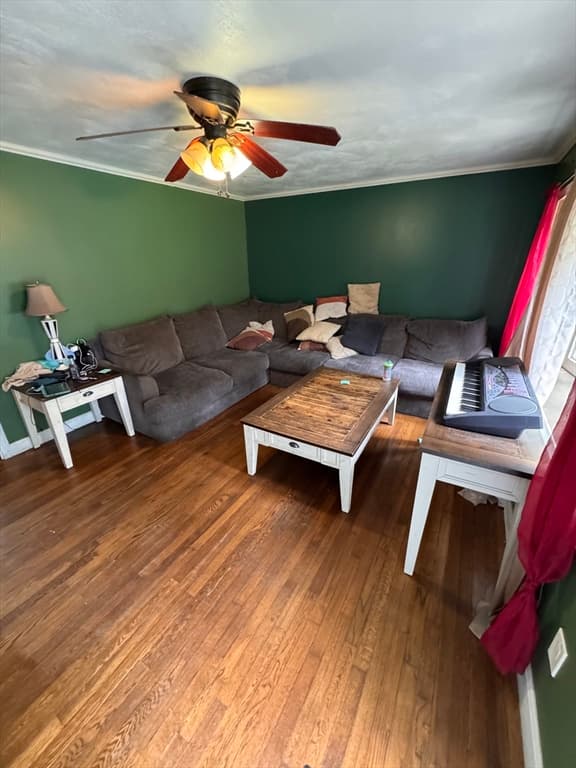 Single Family Residence at 26 Donnelly Cross Rd, Spencer MA 01562, photo 7 of 16