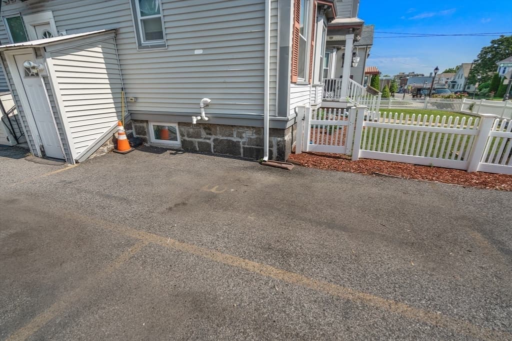 659 Moody St # 3, Waltham MA 02453 photo 20