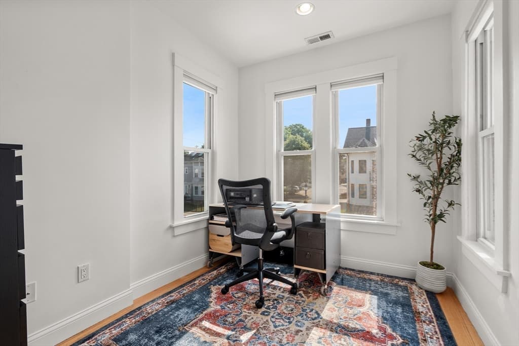 659 Moody St # 3, Waltham MA 02453 photo 14